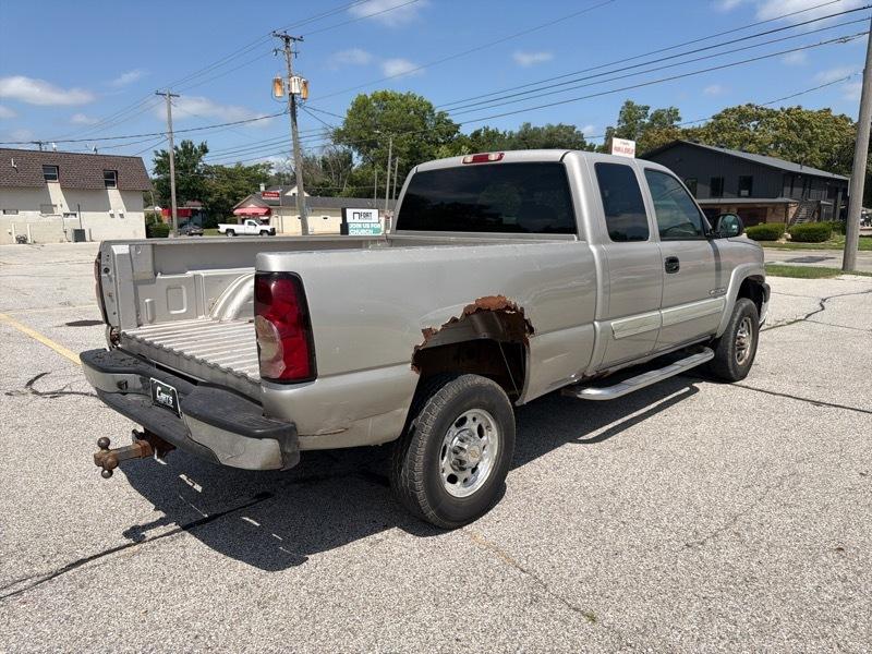 Chevrolet Silverado 2500HD LT Ext. Cab Long Bed 4WD 2004