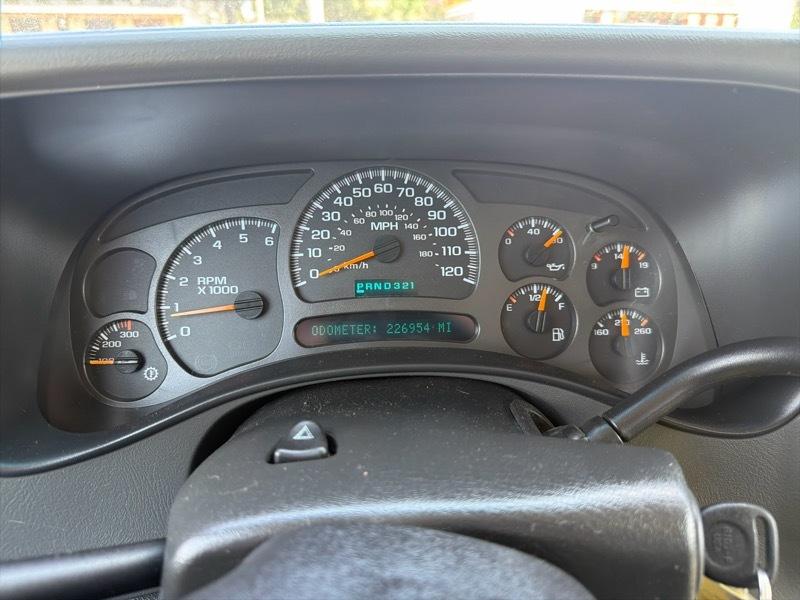 Chevrolet Silverado 2500HD LT Ext. Cab Long Bed 4WD 2004