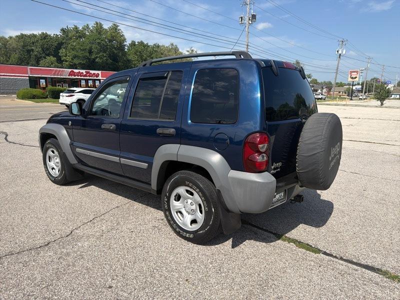 Jeep Liberty Sport 4WD 2005