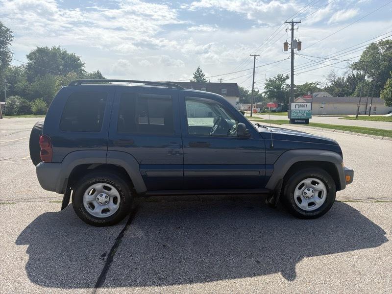 Jeep Liberty Sport 4WD 2005