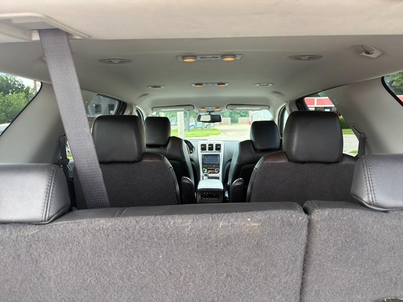 GMC Acadia SLT-1 AWD 2012