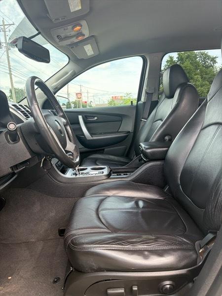 GMC Acadia SLT-1 AWD 2012