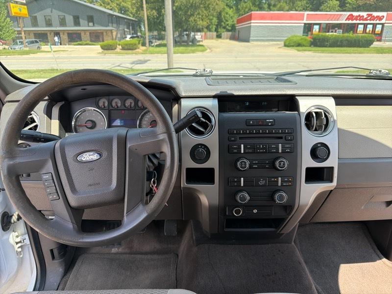Ford F-150 XLT SuperCab 8-ft. Bed 4WD 2010