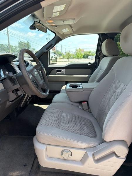 Ford F-150 XLT SuperCab 8-ft. Bed 4WD 2010
