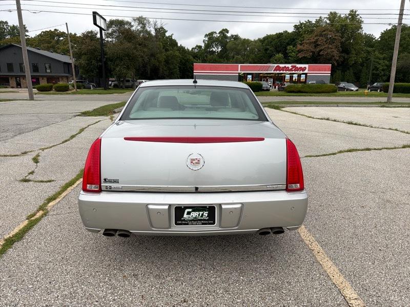 Cadillac DTS Luxury II 2008