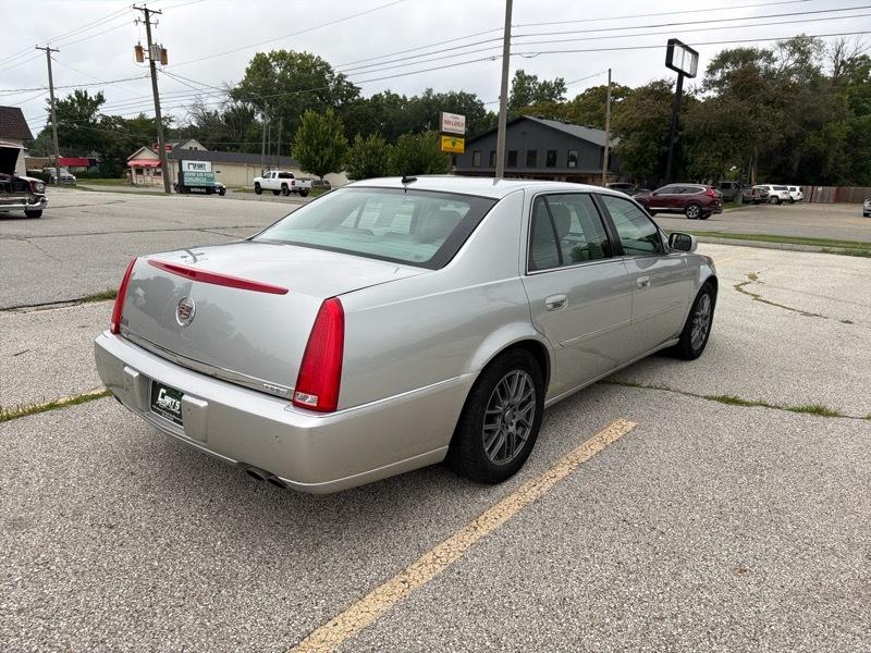 Cadillac DTS Luxury II 2008