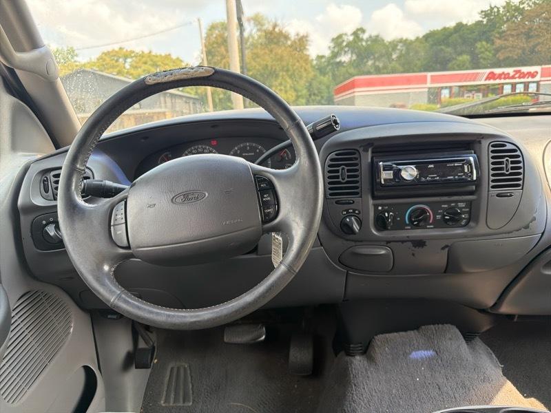 Ford F-150 King Ranch SuperCrew 4WD 2001