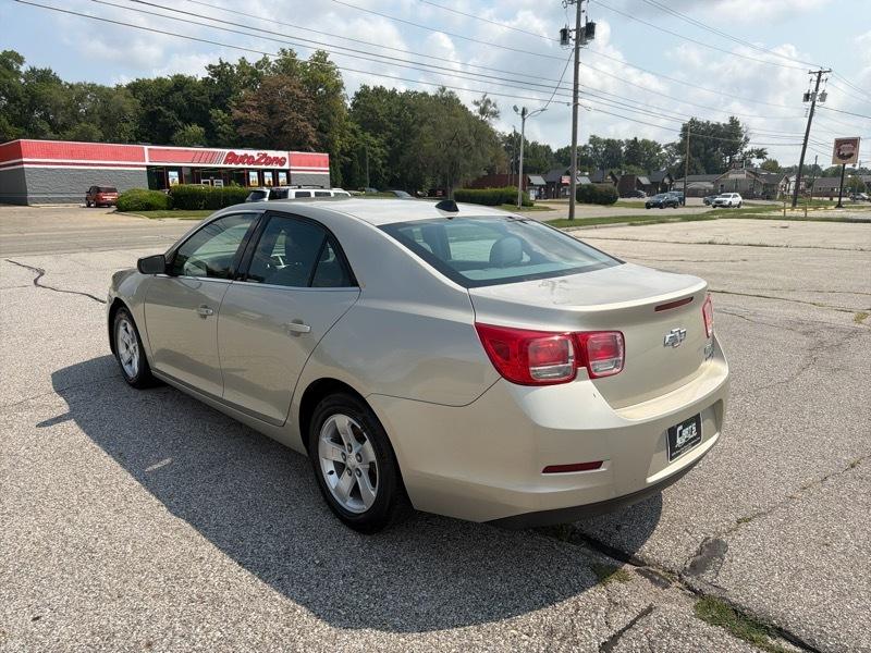 Chevrolet Malibu LS 2013