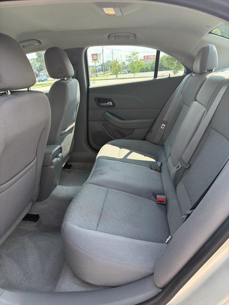 Chevrolet Malibu LS 2013