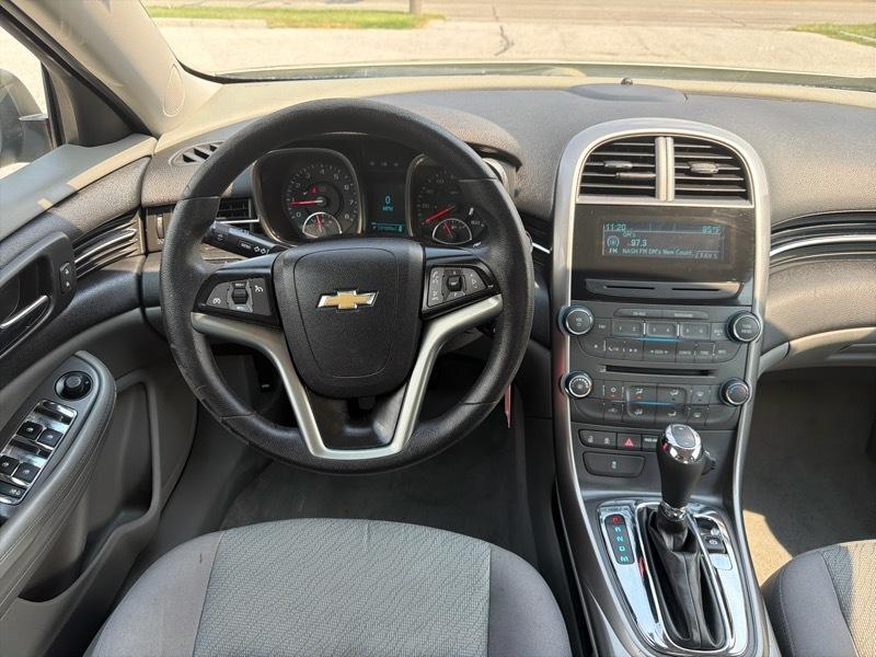 Chevrolet Malibu LS 2013