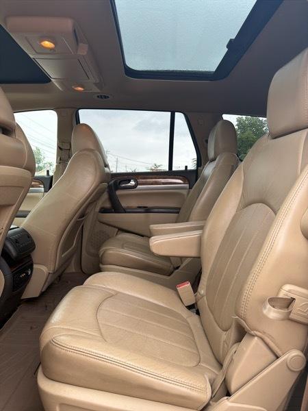 Buick Enclave CXL-2 AWD 2011