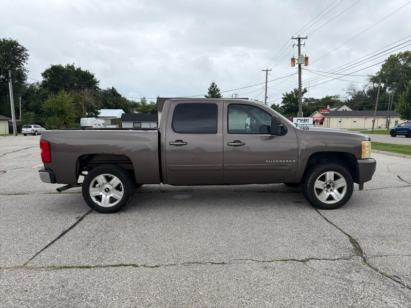 Chevrolet Silverado 1500 LTZ Crew Cab 2WD 2008