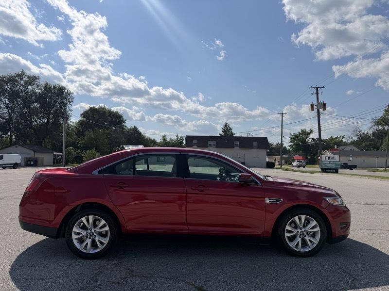Ford Taurus SEL FWD 2012