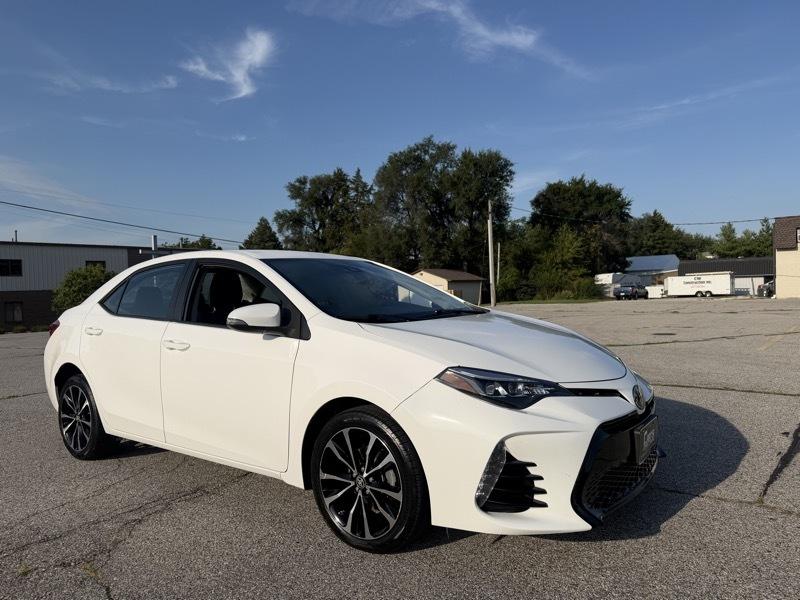 Toyota Corolla XLE CVT 2019