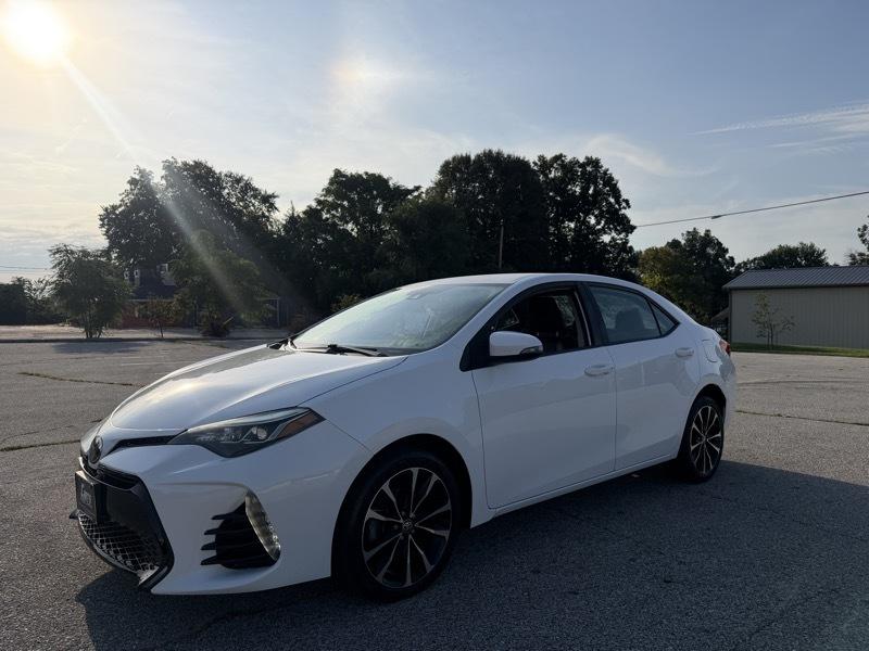 Toyota Corolla XLE CVT 2019