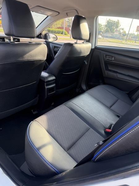 Toyota Corolla XLE CVT 2019