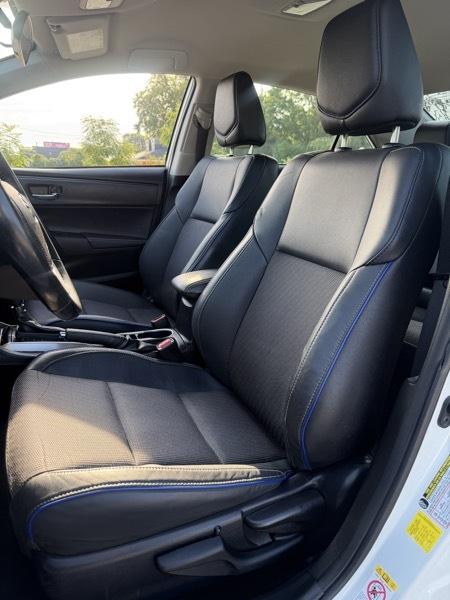 Toyota Corolla XLE CVT 2019
