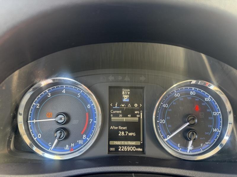Toyota Corolla XLE CVT 2019