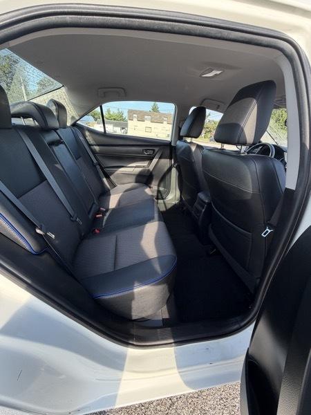 Toyota Corolla XLE CVT 2019