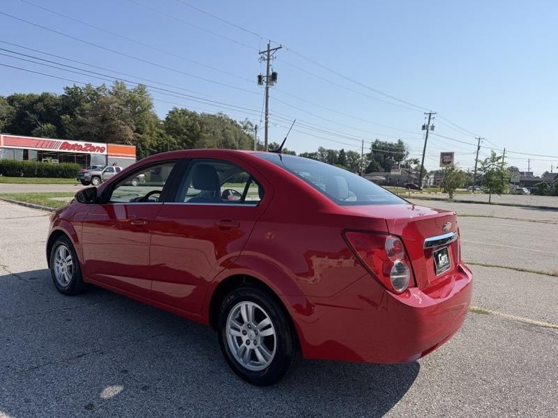 Chevrolet Sonic 1LT Sedan 2012