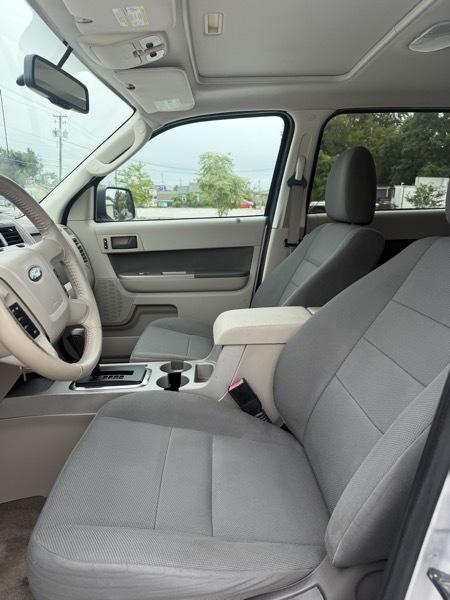 Ford Escape XLT 4WD V6 2009