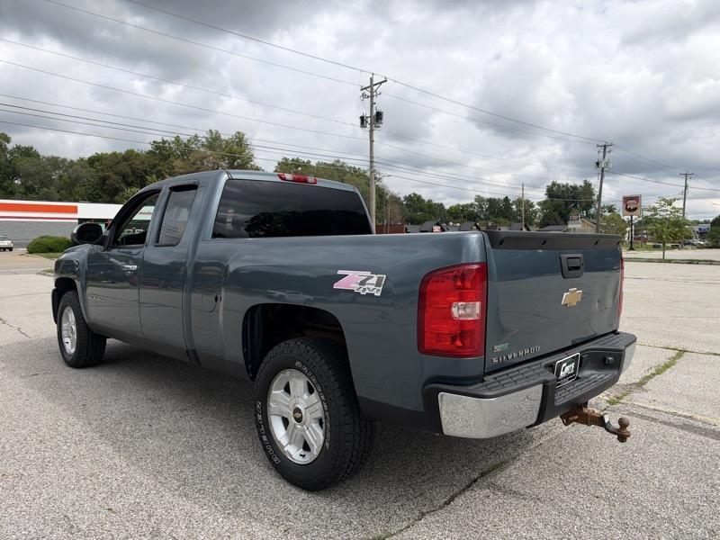 Chevrolet Silverado 1500 LT1 Extended Cab Long Box 4WD 2010
