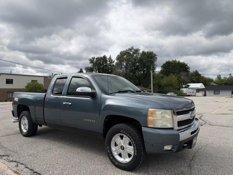 Chevrolet Silverado 1500 LT1 Extended Cab Long Box 4WD 2010