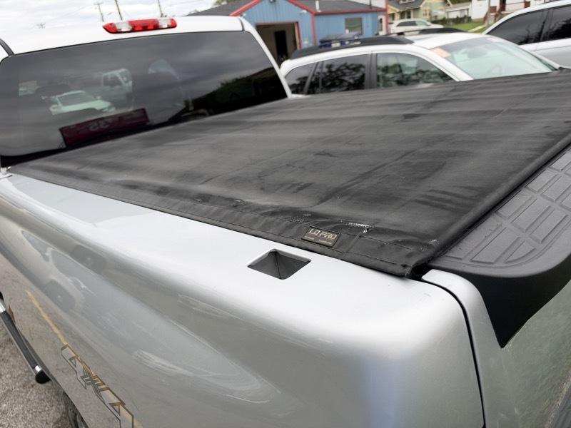 Chevrolet Silverado 1500 LT Crew Cab 4WD 2012