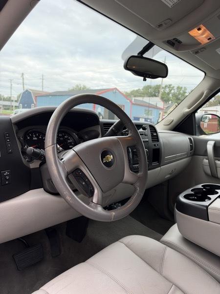 Chevrolet Silverado 1500 LT Crew Cab 4WD 2012