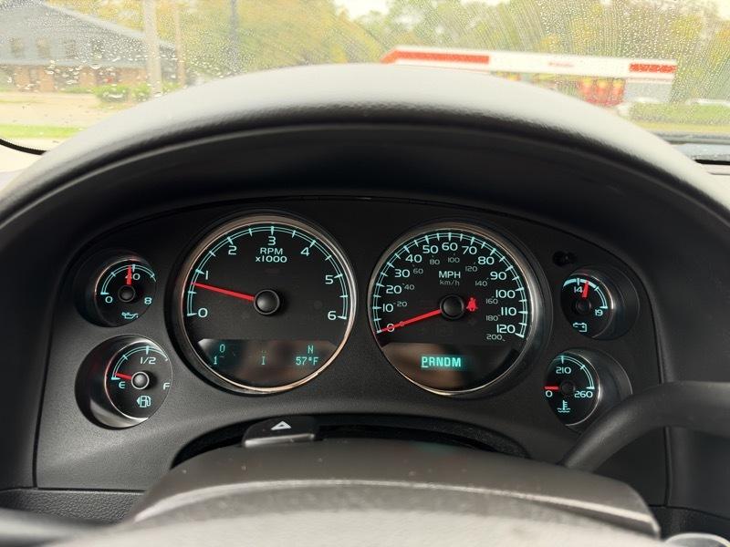 Chevrolet Tahoe LS 2WD 2012