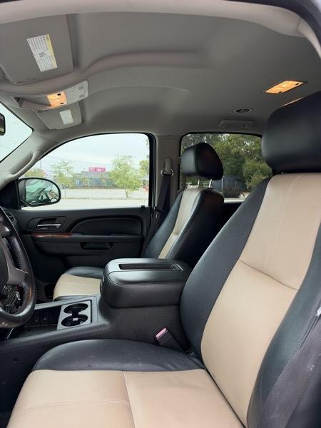 Chevrolet Tahoe LS 2WD 2012