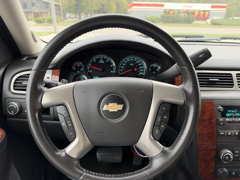 Chevrolet Tahoe LS 2WD 2012