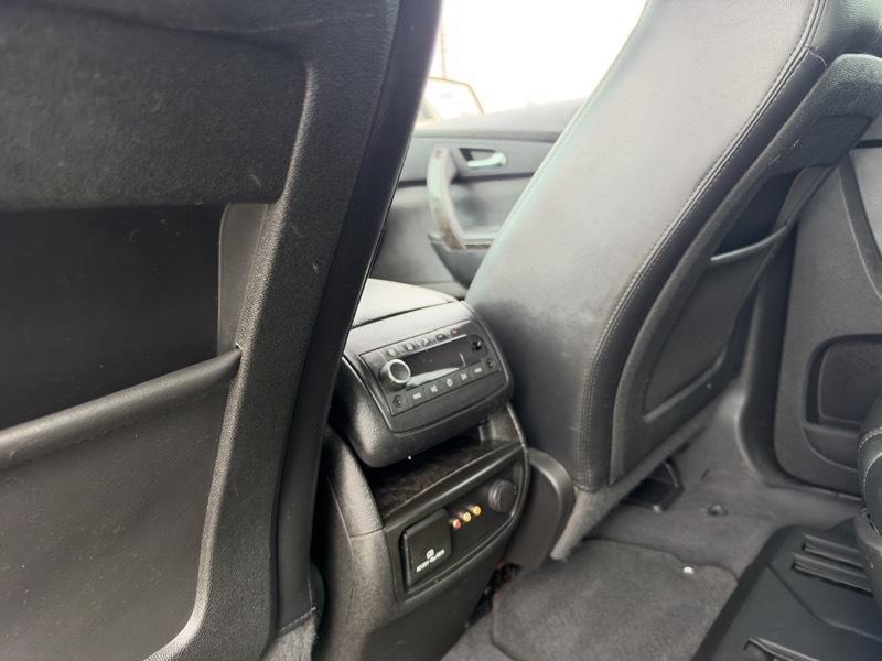 GMC Acadia Denali FWD 2012
