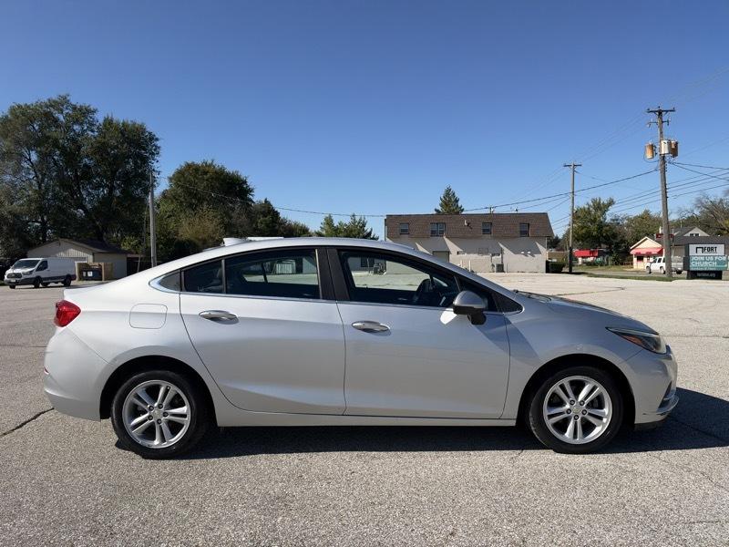 Chevrolet Cruze LT Auto 2017