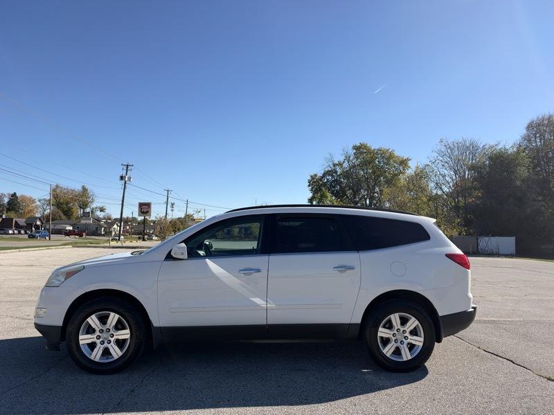 Chevrolet Traverse LT AWD 2012