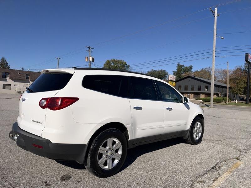 Chevrolet Traverse LT AWD 2012