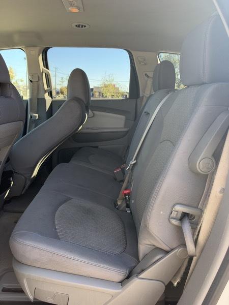 Chevrolet Traverse LT AWD 2012