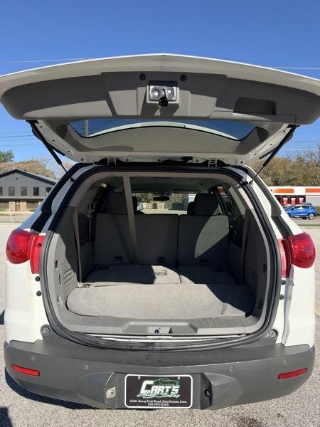 Chevrolet Traverse LT AWD 2012