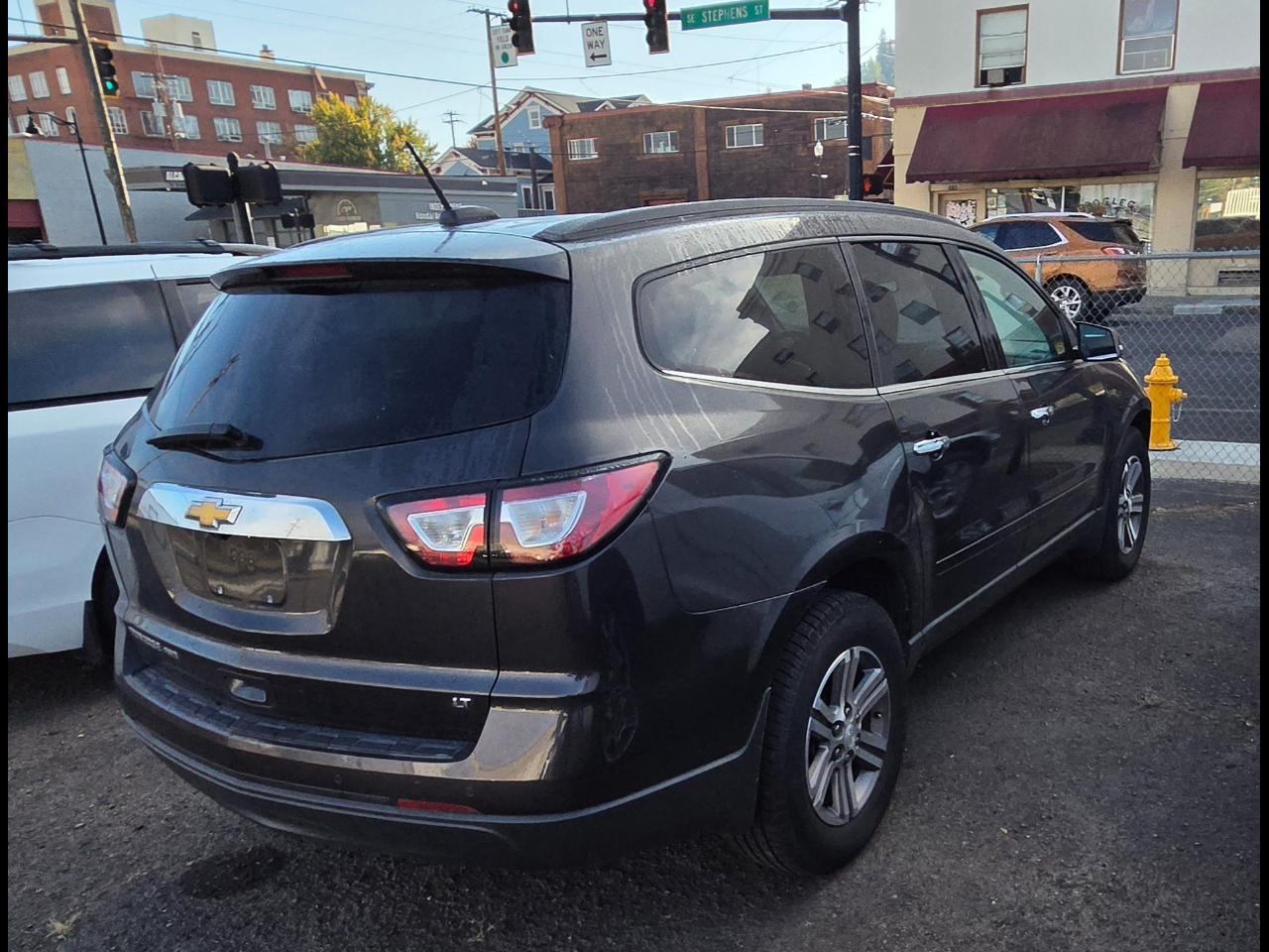 2017 Chevrolet Traverse AWD 4dr LT