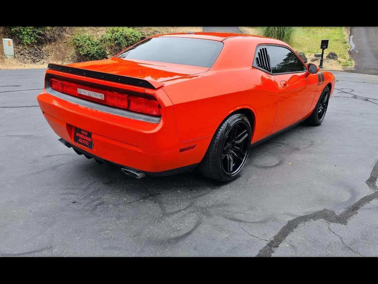 2009 Dodge Challenger 2dr Cpe R/T