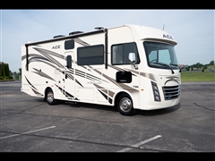 2019 Ford Motorhome 