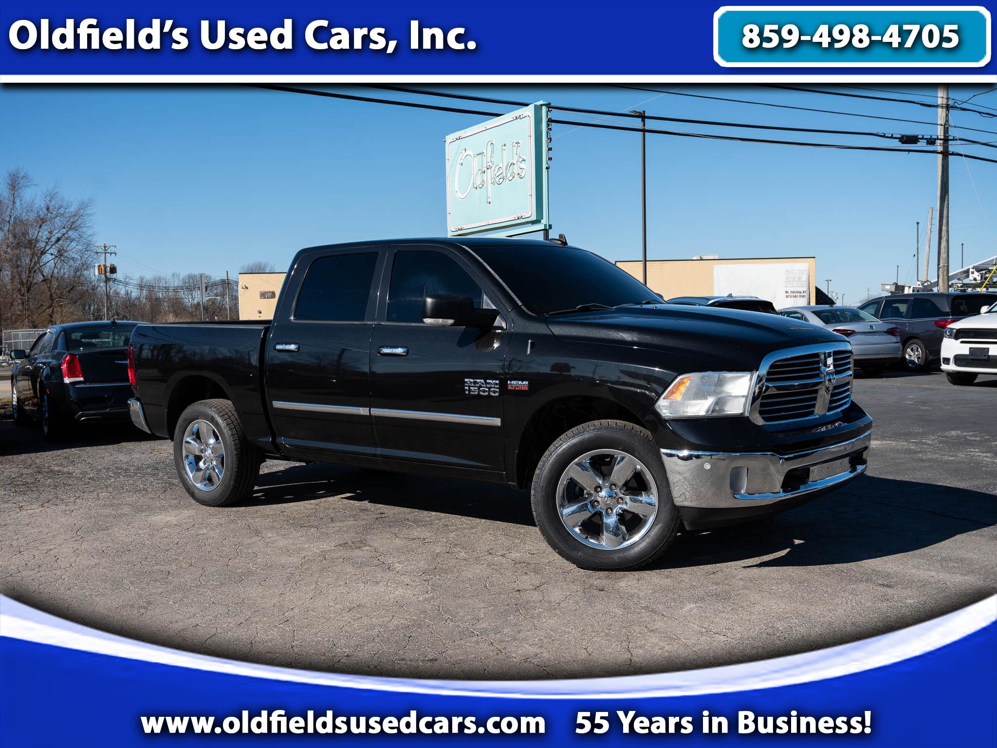 RAM 1500 SLT Crew Cab SWB 4WD 2016