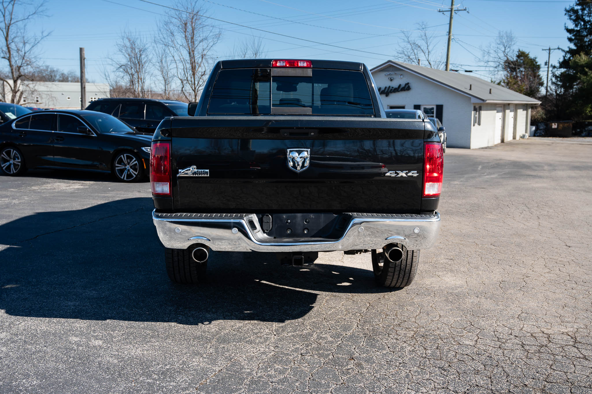 RAM 1500 SLT Crew Cab SWB 4WD 2016