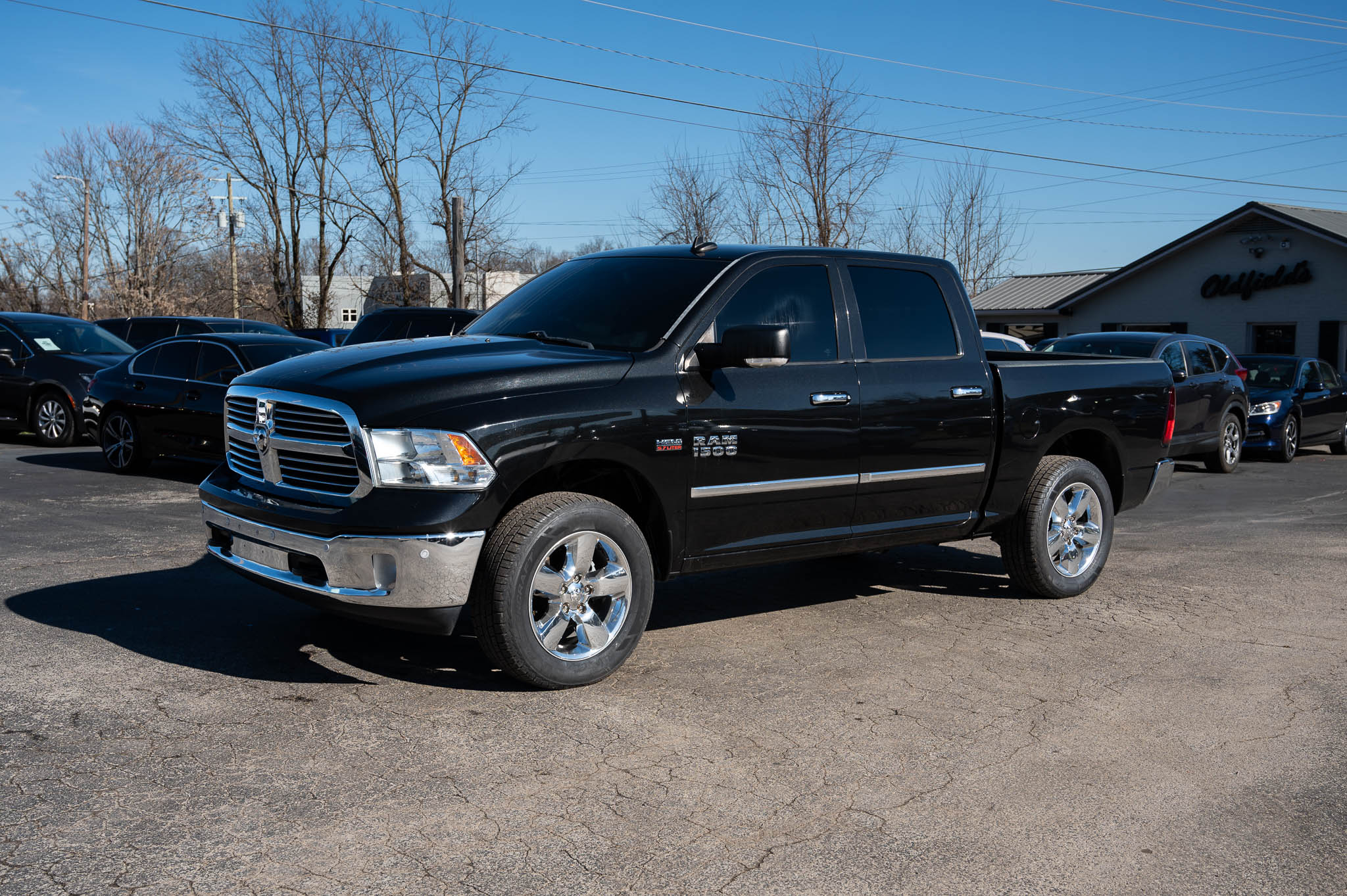 RAM 1500 SLT Crew Cab SWB 4WD 2016