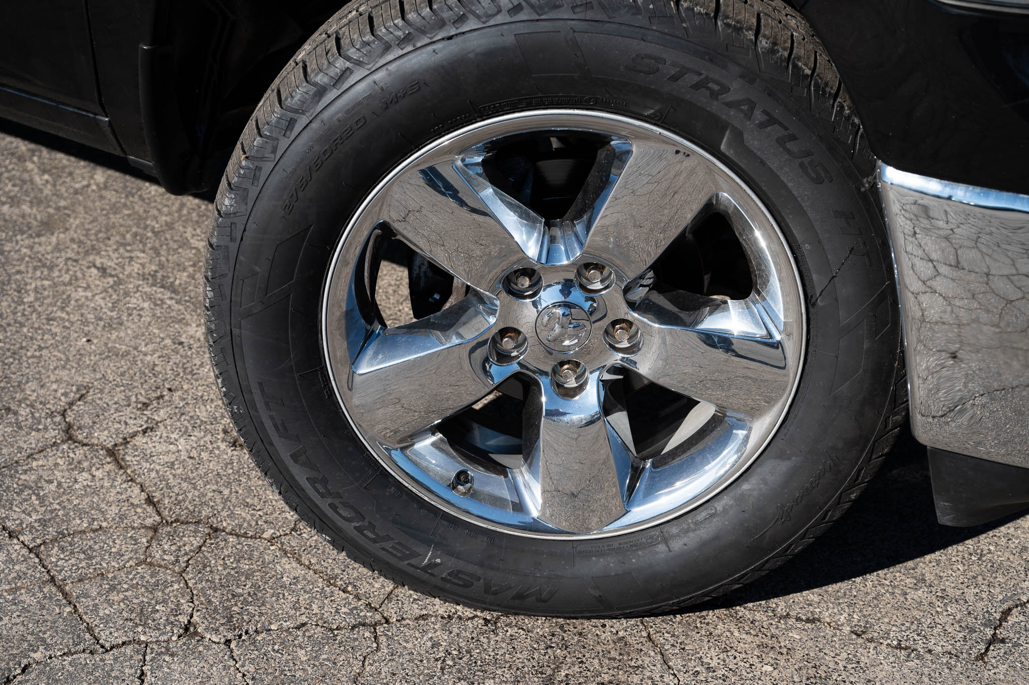 RAM 1500 SLT Crew Cab SWB 4WD 2016