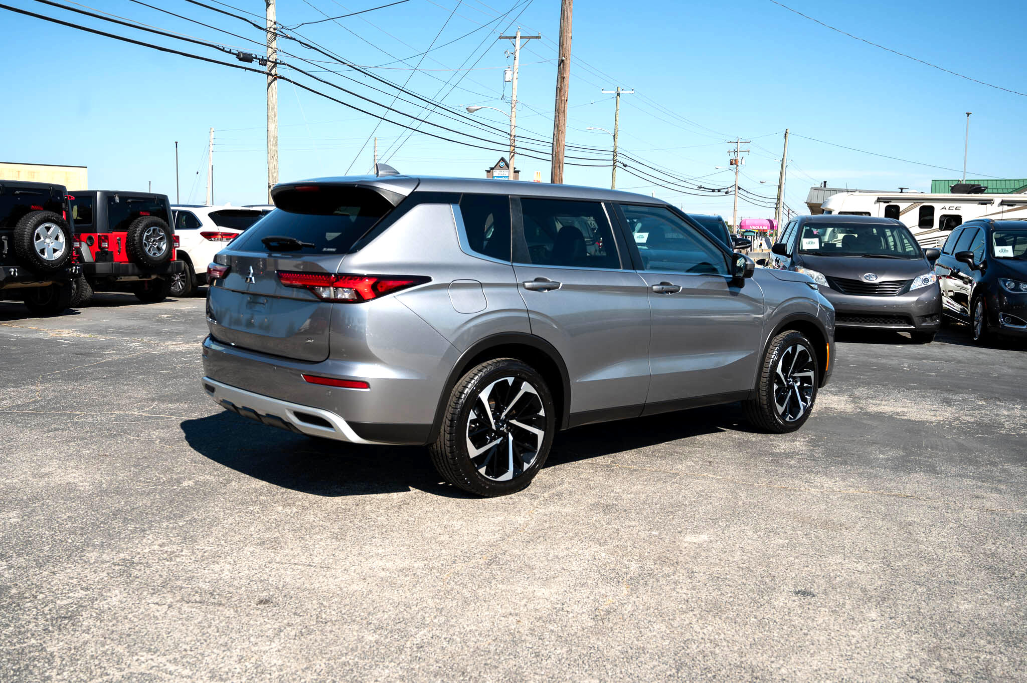 Mitsubishi Outlander SE 4WD 2022