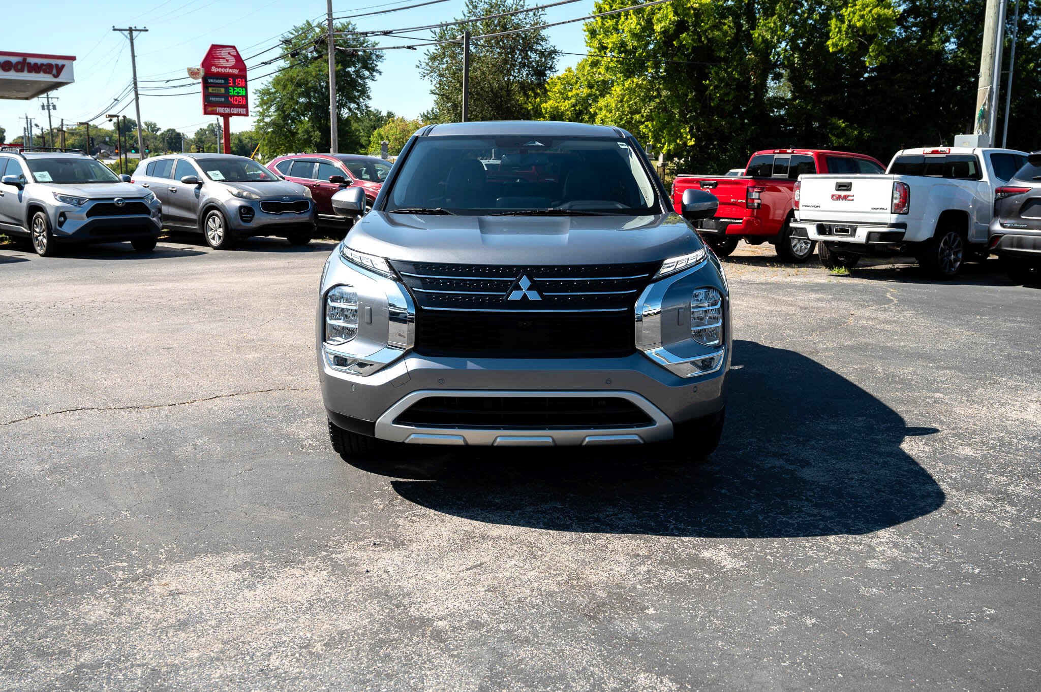 Mitsubishi Outlander SE 4WD 2022