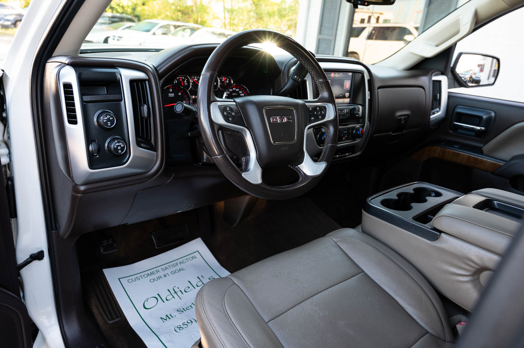 GMC Sierra 1500 SLE Crew Cab 4WD 2015