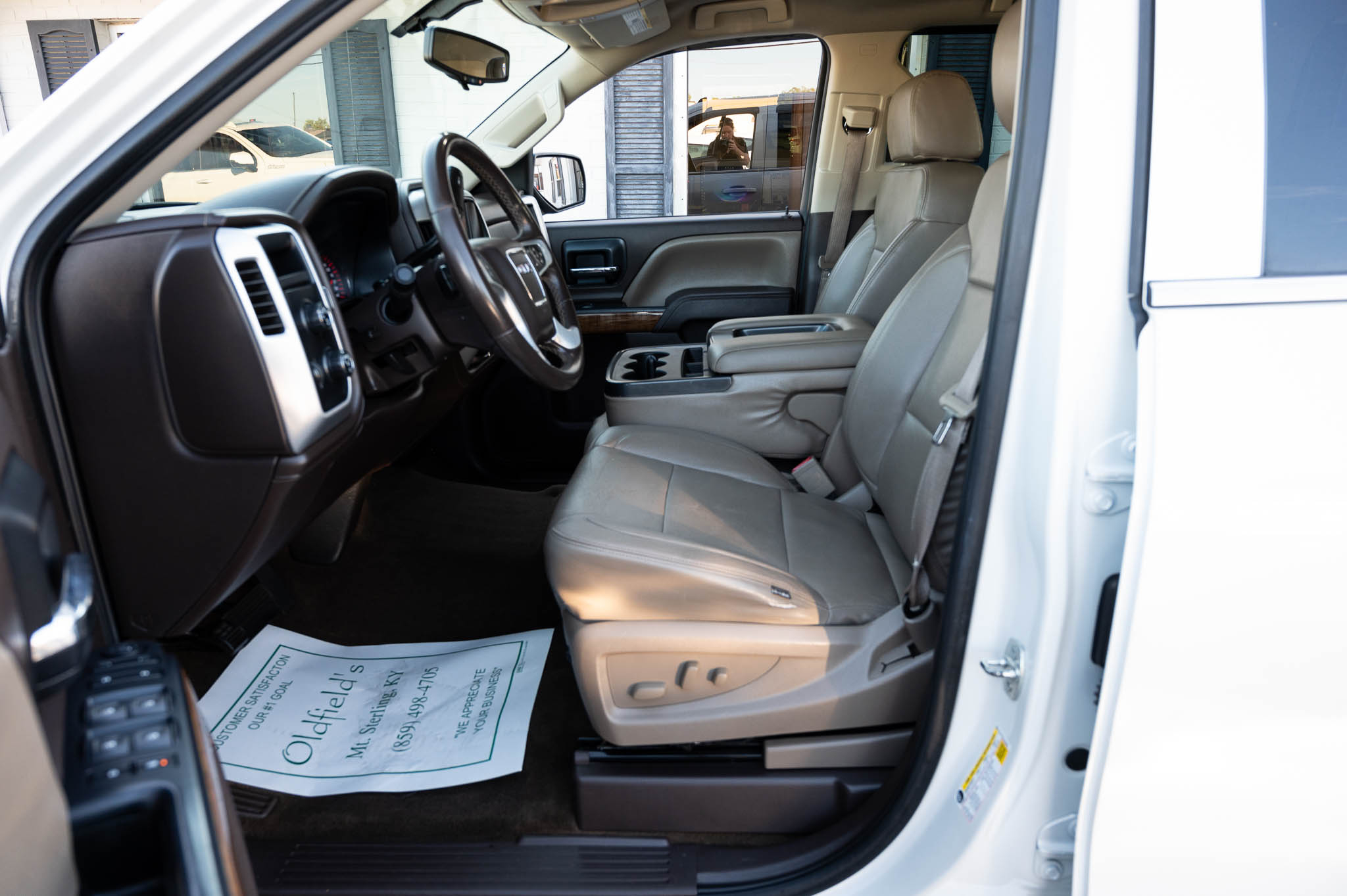 GMC Sierra 1500 SLE Crew Cab 4WD 2015