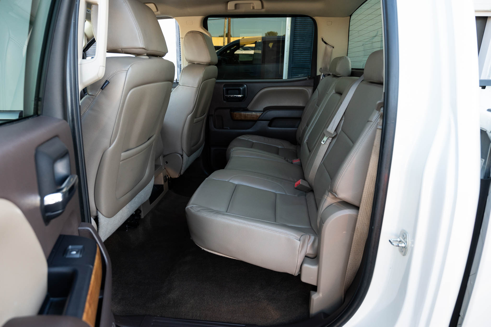 GMC Sierra 1500 SLE Crew Cab 4WD 2015